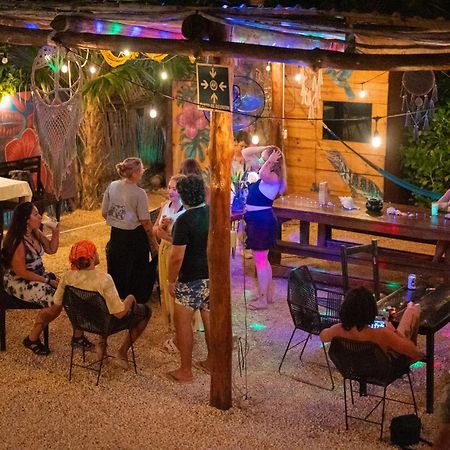 Mapache Hostel & Camping Holbox  Eksteriør bilde